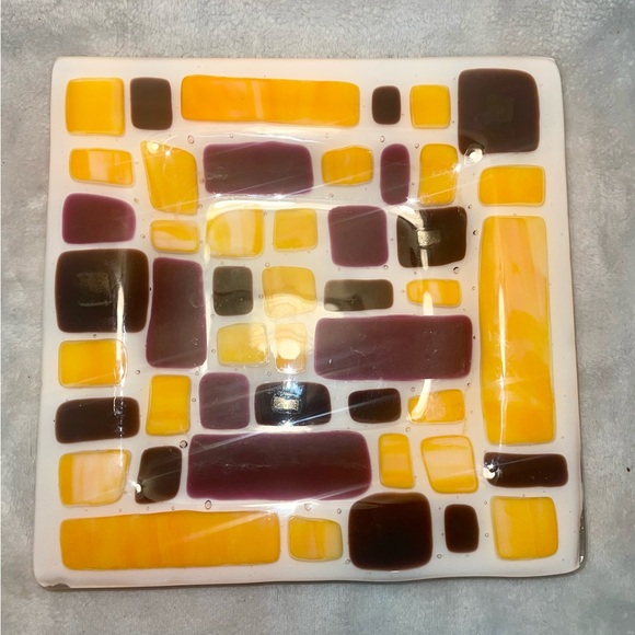 Vtg fused art glass plate bowl with no chips or cracks - Picture 2 of 5